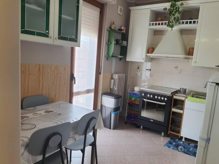 Appartamento Vinovo Centro エクステリア 写真